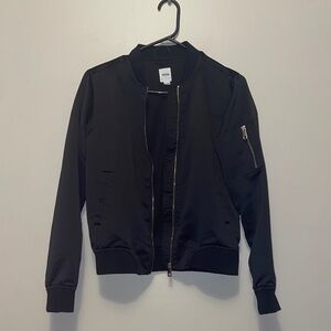 ARDENE Classic Black Bomber Jacket Size XS with Pockets + Mini Zip Pocket $20